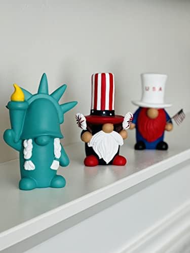 Madanar 3-Piece Independence Day Resin Gnome Set